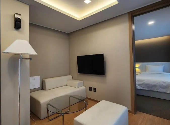 Deluxe Twin Haeundae Elbon The Hotel *